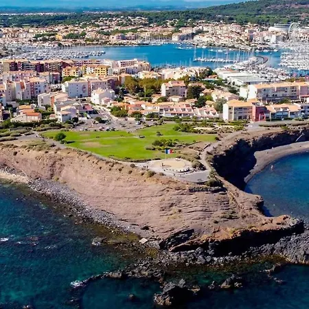 Lumineux Avec Piscine, Vue Port A Agde